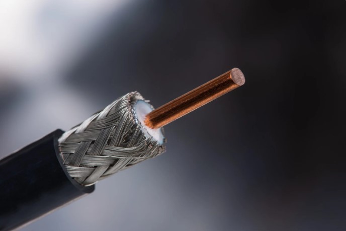 Коаксіальний кабель заводського виготовлення